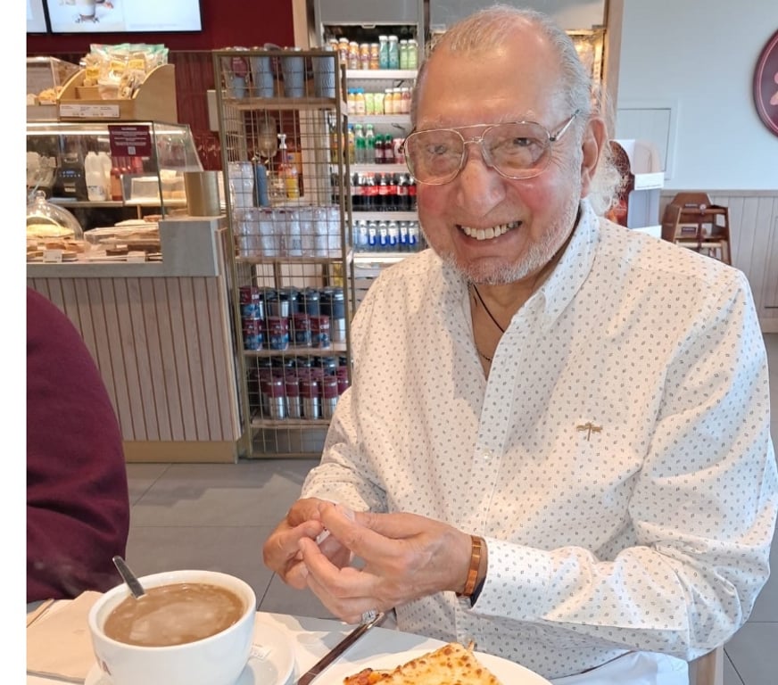 adult personals West Yorkshire Leeds - Photos for Adult Friendship Within West Yorkshire