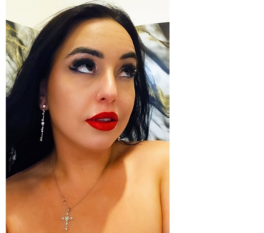 Escorts South East London Croydon - Photos for Hi Guys New Genuine Girl Sabyna available now 😈😋😘