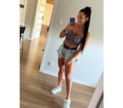  Escorts Beeston Leeds - Photos for Karina 👑💋 party girl🥂💎