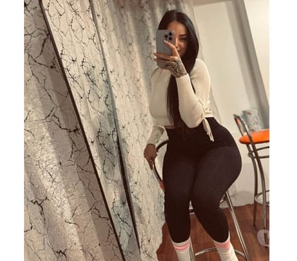  Escorts Holbeck Leeds - Photos for Kira new girl in town,simple sexy girl 😘🥰