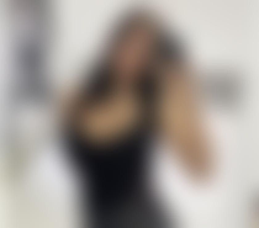 Escorts Liverpool City Centre Liverpool - Photos for MIA VERY SEXY 🥵🤤🤤 BEST SERVICES PARTY GIRL