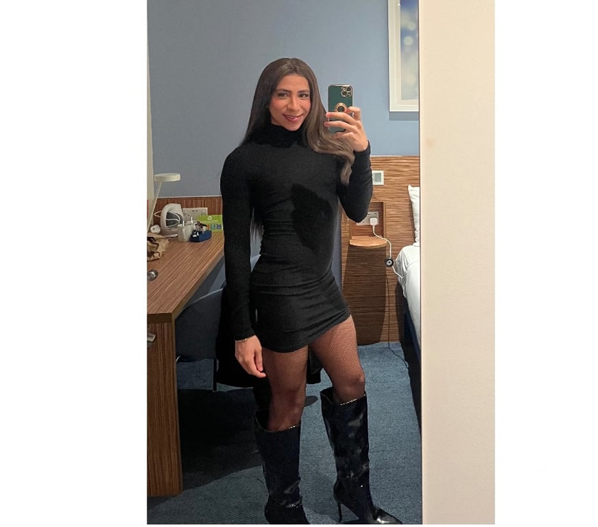 Trans Escorts East London Plaistow - East London - Photos for HOT DRESSED GIRL AVAILABLE FOR MEN