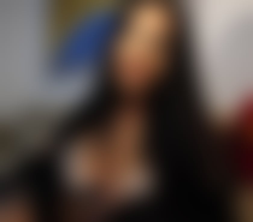 Escorts West Yorkshire Leeds - Photos for Warm, Friendly & Discreet – Message Me Anytime