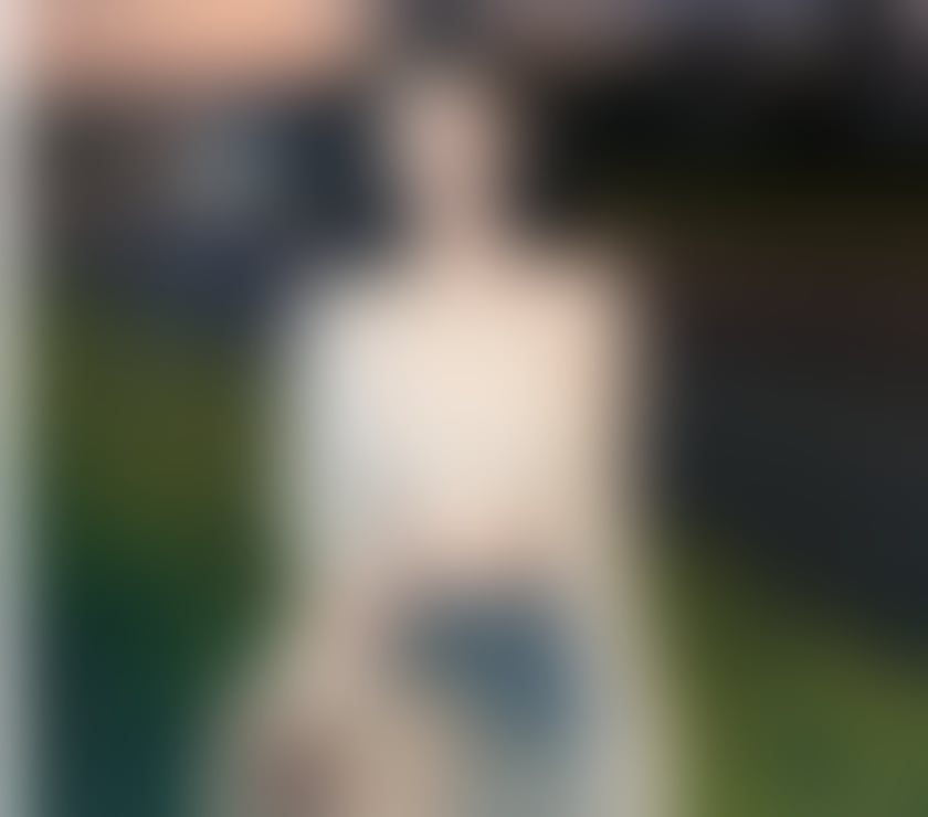 Escorts Yeovil Somerset - Photos for an academically trained & experienced oriental masseur