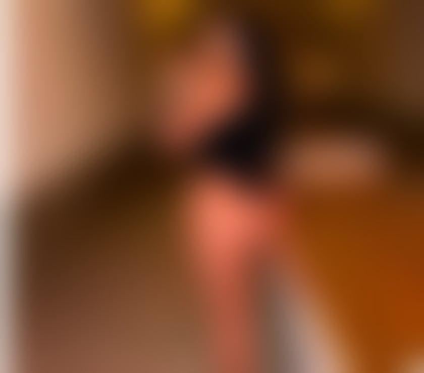 Escorts Nottinghamshire Nottingham - Photos for HELLO I'M NEW IN TOWN PARTY GIRL NO RUSH