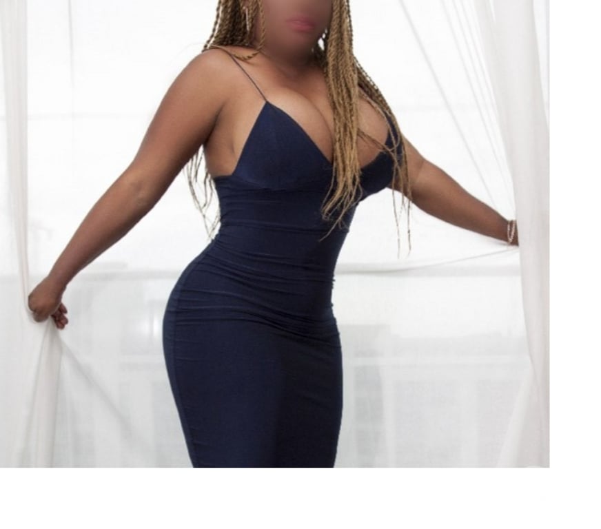 Adult Entertainment Essex Uttlesford - Photos for Super busty North American girl for online services