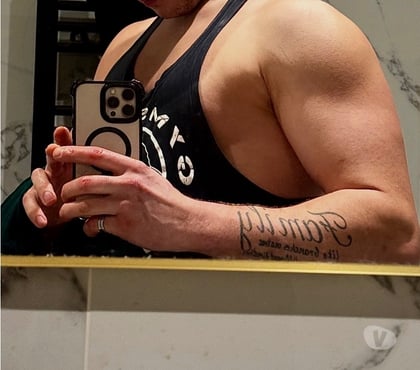 Gay Escorts Grays Thurrock - Essex - Photos for Russian BIG ASS IN HOTEL