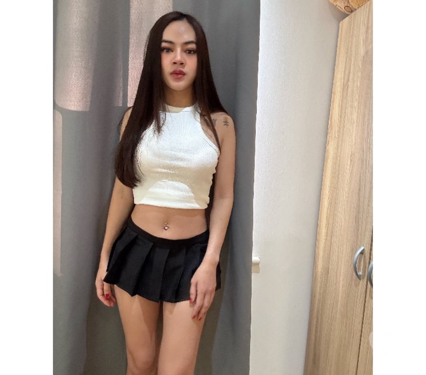 Escorts Kent Medway - Kent - Photos for Ivy Sexy Seductive Thai Treat 100% my pics in strood