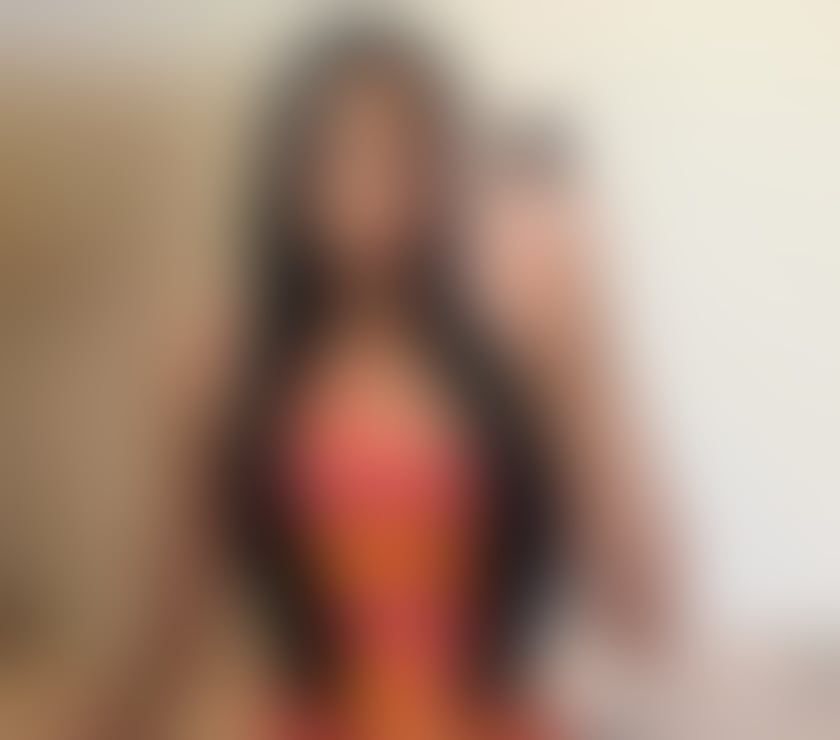 Escorts North London Manor House - North London - Photos for SARAH 🇧🇷 Brazilian Beauty PARTY VIBES 🥂🍑