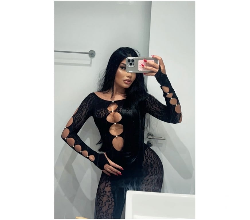 Escorts Staffordshire Stoke-on-Trent - Photos for ✨🥵Brunette 💫HOT BODY BEAUTIFUL💋🔥