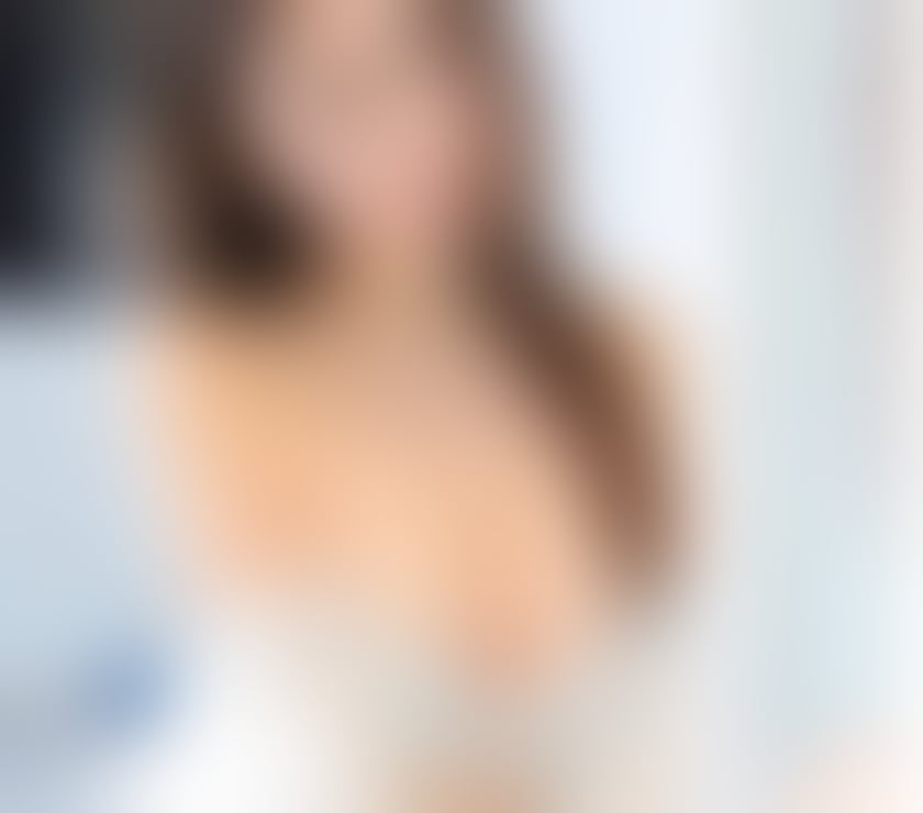 Photos for 🍑 Asian Girl– Tight, Sweet & Addictive 💦