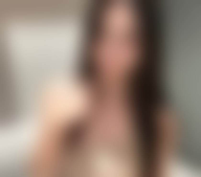 Photos for 🍑 Asian Girl– Tight, Sweet & Addictive 💦