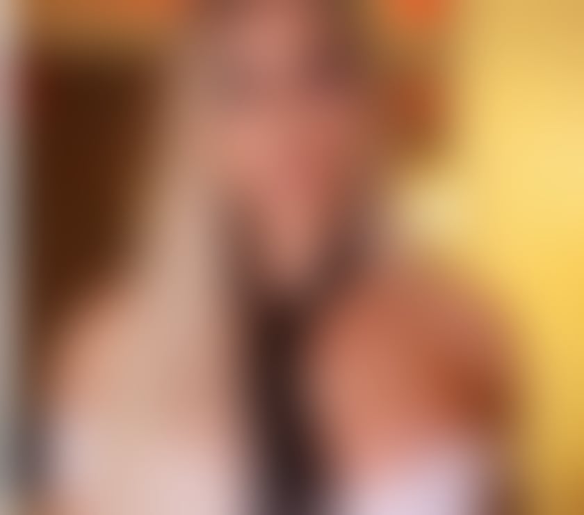  Escorts & Erotic Massage Arsenal Station North London - Photos for HOT BLONDE GFE 🇧🇷 Party & Naughty 💋🥂