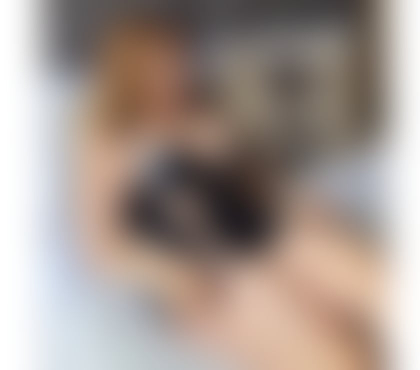 Escorts Warrington Warrington Town Centre - Warrington - Photos for BEST FRIENDS SPICY GIRLS🌶️OWO CIM, KISS🤤 A-LEVEL🍑