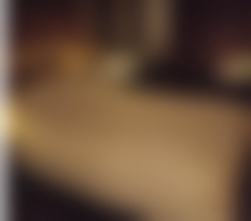 Escorts Bristol Bristol City Centre - Bristol - Photos for Calm, Sensual Massage with a Confident, Attentive Touch