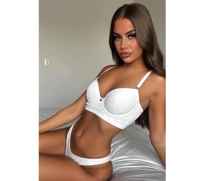  Escorts Redhill Business Park Stafford - Photos for CARLA NEW🔥🤤 REDHEAD IN THE CITY