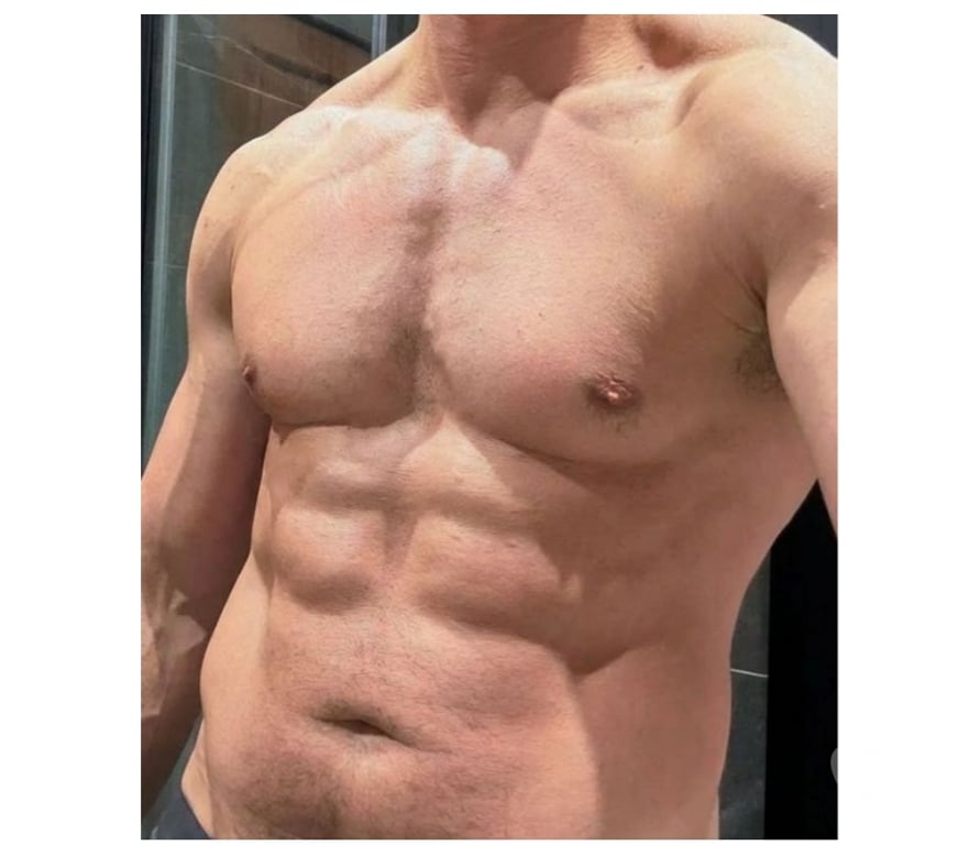 Escorts Merseyside Saint Helens - Photos for Male Masseuse New Boy