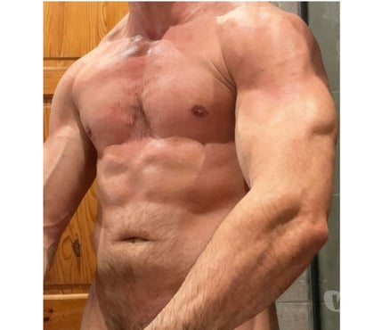 Escorts Dentons Green Saint Helens - Photos for Male Masseuse New Boy