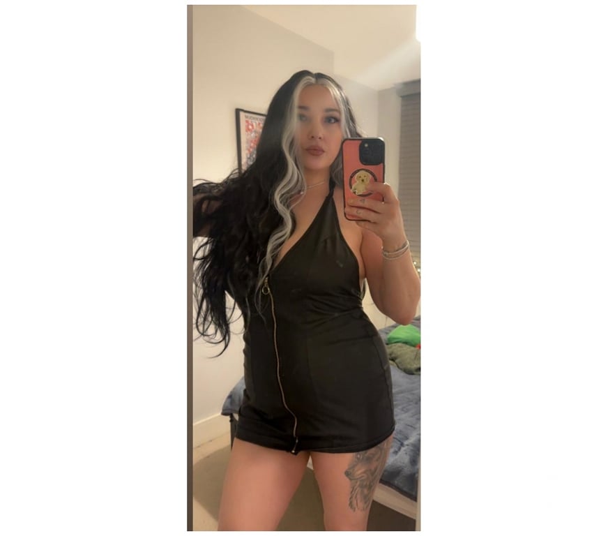 Escorts Hampshire Southampton - Photos for Half British half German x NEW Emy in Town