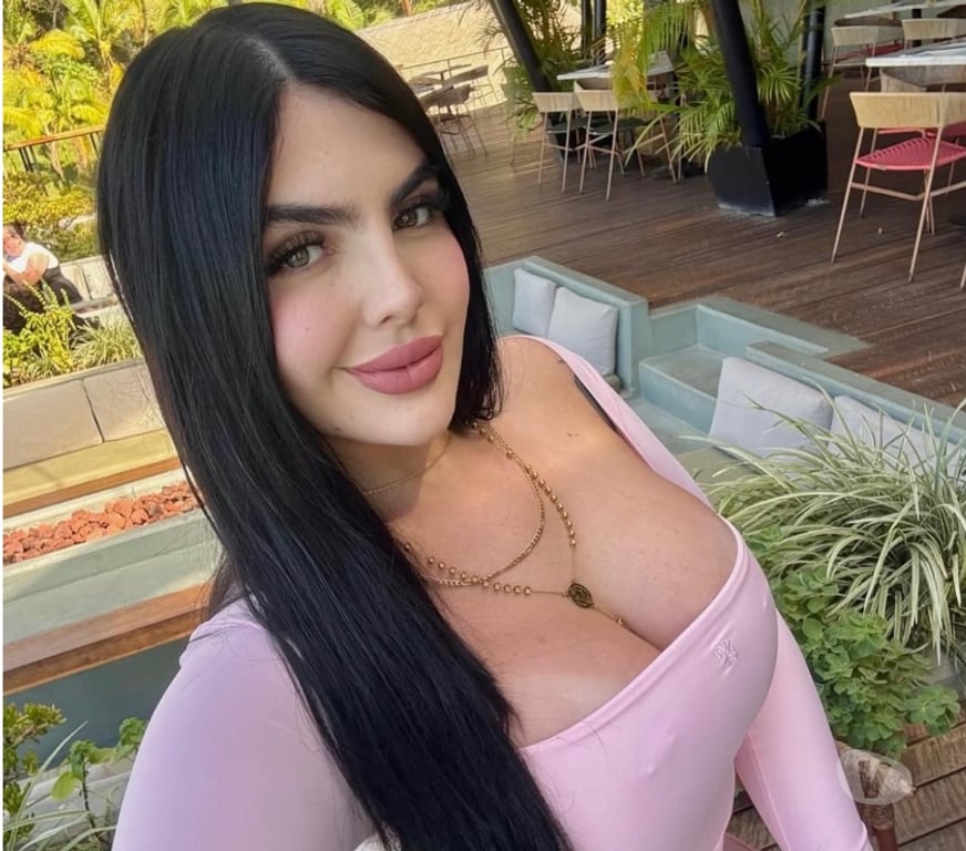 Escorts Ealing Greenford - Ealing - Photos for 🖤 BIA🖤 NEW IN TOWN 🖤 100% REAL PARTY GIRL