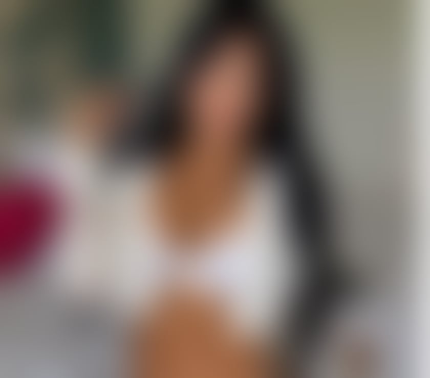  Escorts Southall Ealing - Photos for 💋Isa 🌸best party full services 💯call me!!