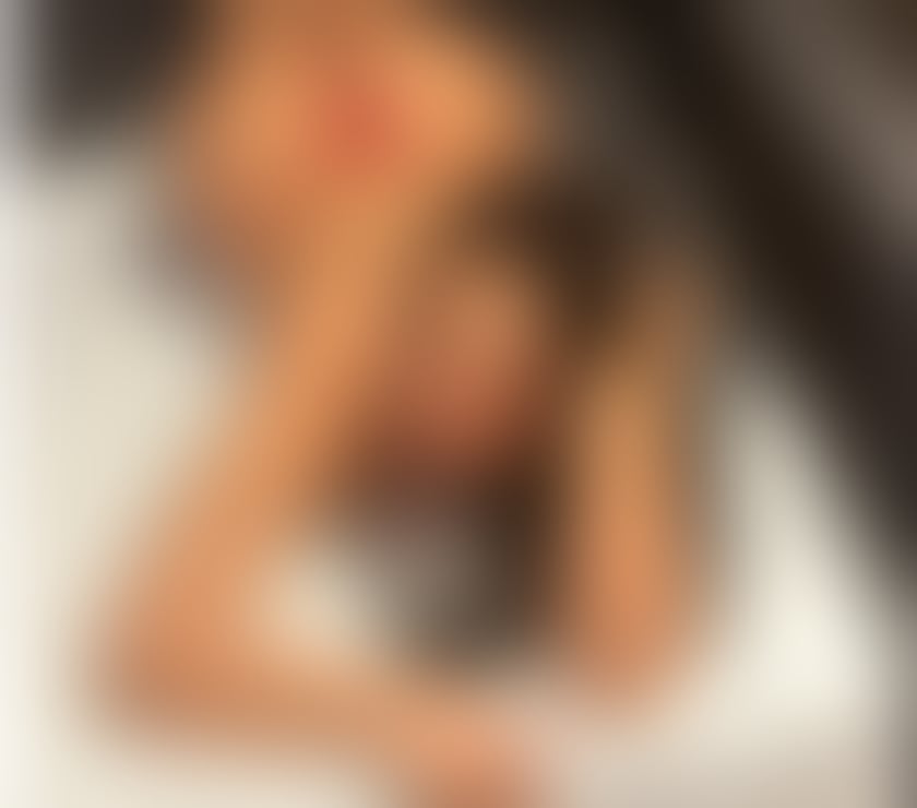 Escorts Oxfordshire Oxford - Photos for 🍓🍓 Bia Brazilian Curves In Oxford 🇧🇷
