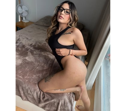  Escorts Woolwich South East London - Photos for 📞Liliana party hot sexy girl 💯