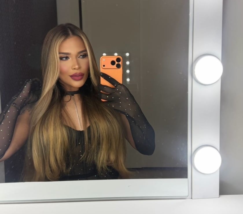 Trans Escorts West London Ealing - West London - Photos for Giio SUCCULENT XXL HOT🍆 PARTY🎊🎉