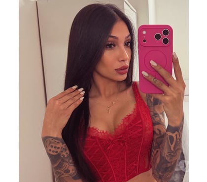 Photos for Carolina's first time in Manchester ❗️🇧🇷