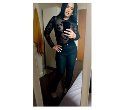  Escorts Leeds City Centre Leeds - Photos for What you see it's what you get, new petite brunette