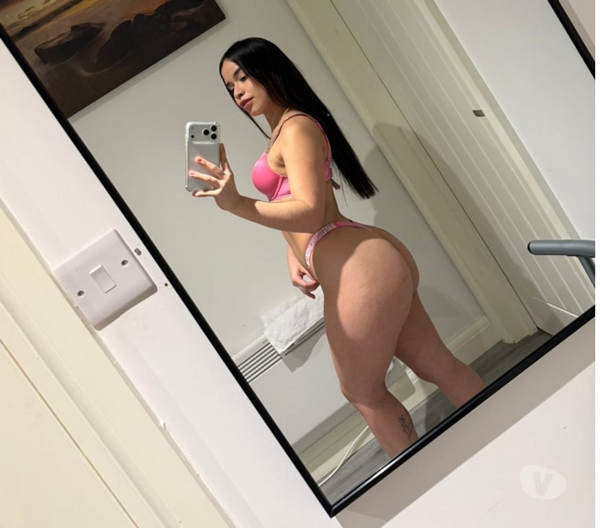 Escorts West London Ealing - West London - Photos for ISABELLA LATINA SMALL AND VERY HOT😈🥵🔥