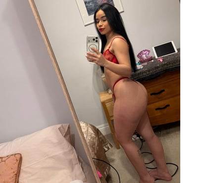 Escorts Ealing West London - Photos for ISABELLA LATINA SMALL AND VERY HOT😈🥵🔥