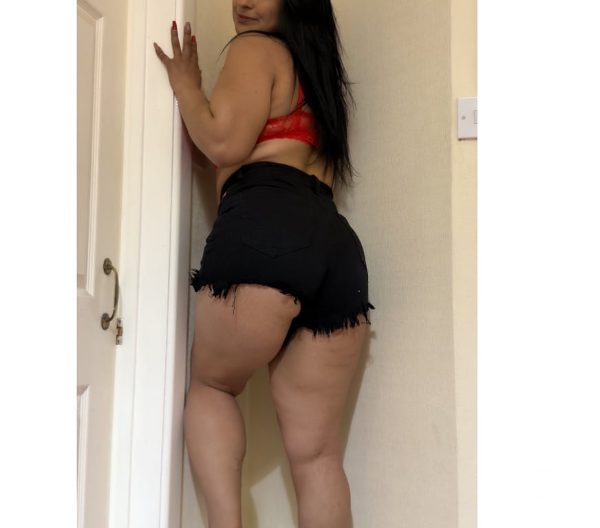 Escorts North West London Kilburn - North West London - Photos for Hot brazilian Girl