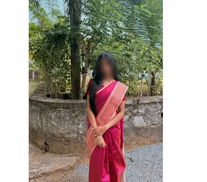 Escorts East London Redbridge - East London - Photos for Vinya Tamil Indian Mauritius Girl in Ilford Town