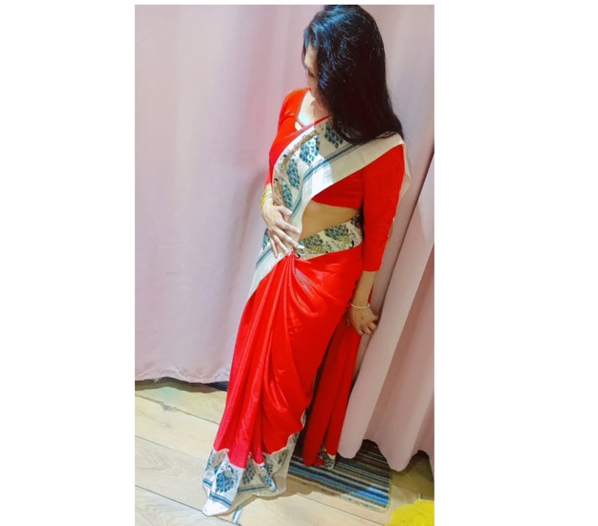 Escorts East London Redbridge - East London - Photos for Ashana Nepali Tamil Indian Girl in Ilford