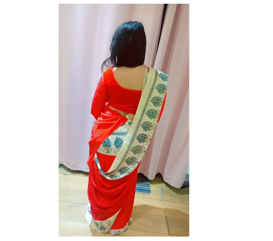 Escorts East London Redbridge - East London - Photos for Ashana Nepali Tamil Indian Girl in Ilford