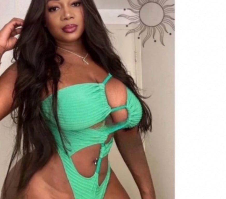 Escorts South Yorkshire Doncaster - Photos for SEXY BLONDE GABRIELLA