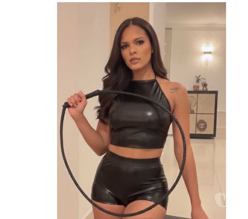 Escorts Cardiff Cardiff City Centre - Cardiff - Photos for LADYBOY Perola Dominatrix Hot Party