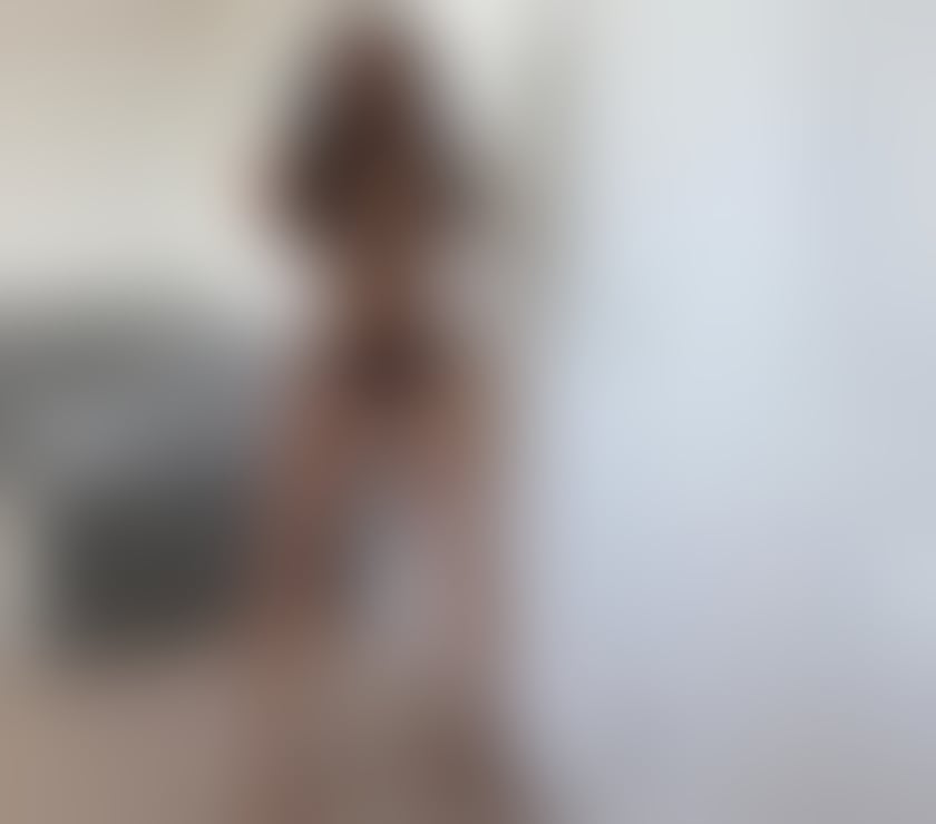 Escorts South West London Sutton - Photos for 💥🍑WELCOME TO MY PROFILE ! A SEXY BLONDE