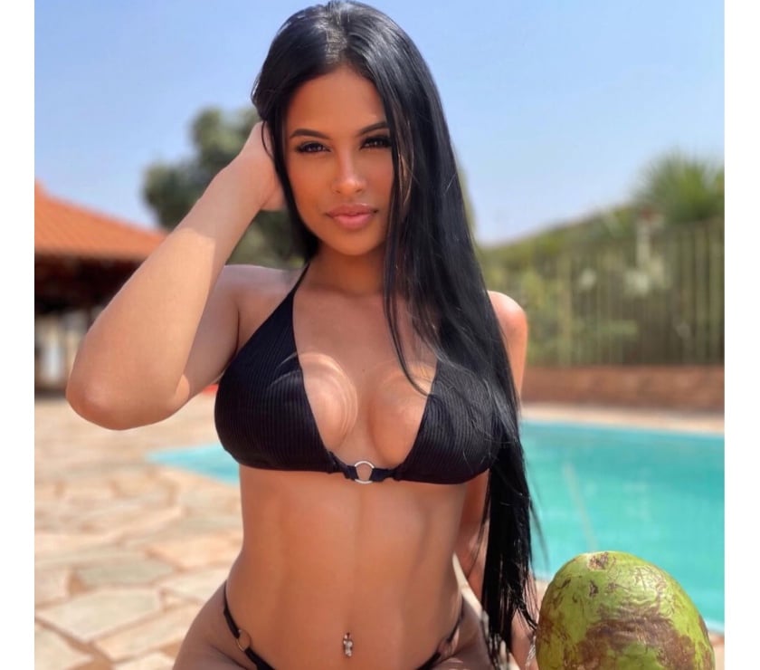 Escorts Cardiff Cardiff City Centre - Cardiff - Photos for 💚 A Lovely Brazilian Girl in Town and short stay 💛