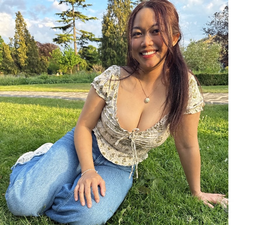 Escorts Bracknell Forest Bracknell - Bracknell Forest - Photos for 💜 Helen Thai girl 💜 Curvy, Natural & Caring GFE💕