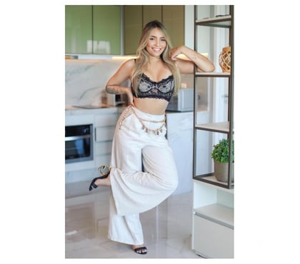  Escorts Guildford Town Centre Guildford - Photos for Ágatha Brazilian Stunning Hot 🔥