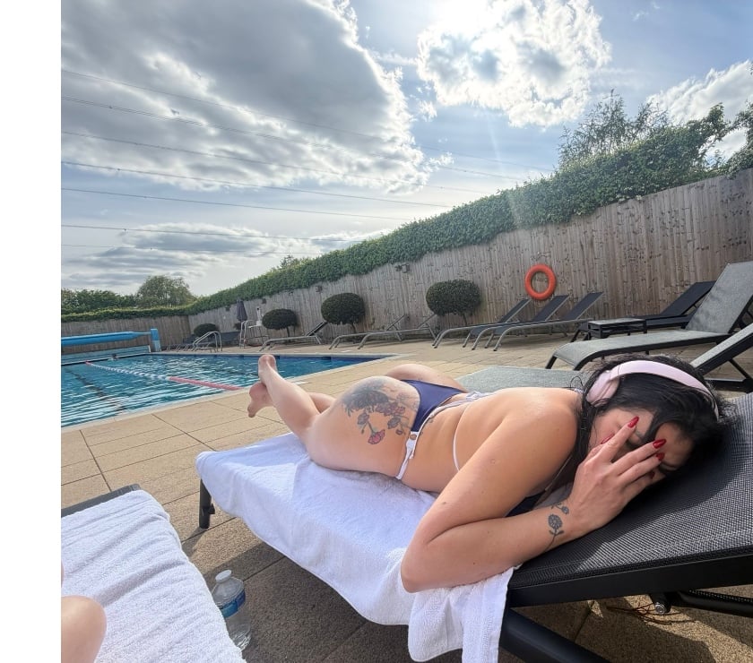 Escorts Kent Medway - Kent - Photos for Massagem por Jollie