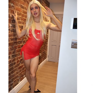 Transsexual Romford Havering - Photos for JULLY PARTY GIRL 🎉 BRAZILIAN 🇧🇷❤️‍🔥
