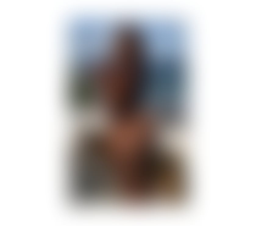 BIG-ASS SEXY PARTY GIRL🍑