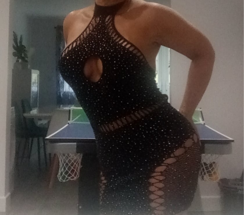 Escorts Staffordshire Stafford - Photos for Exotic Leah to indulge you.