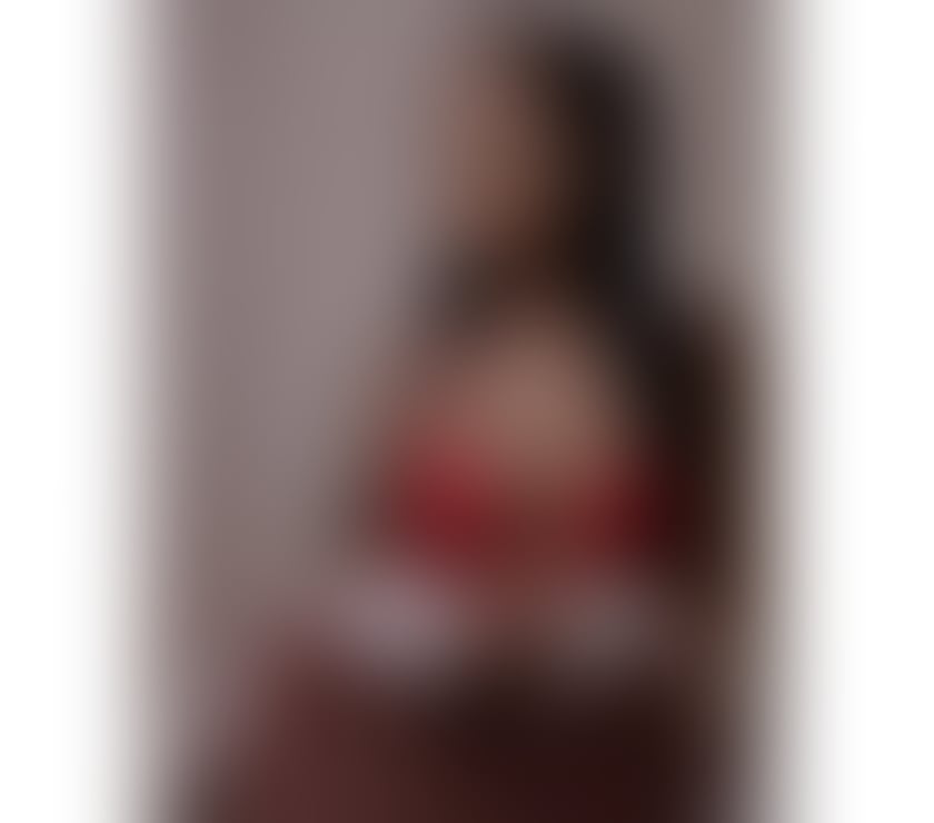 🔥 HOT 🔥 PARTY 🫦🍾🥂 NEW IN TOWN 💃🏼KARINA