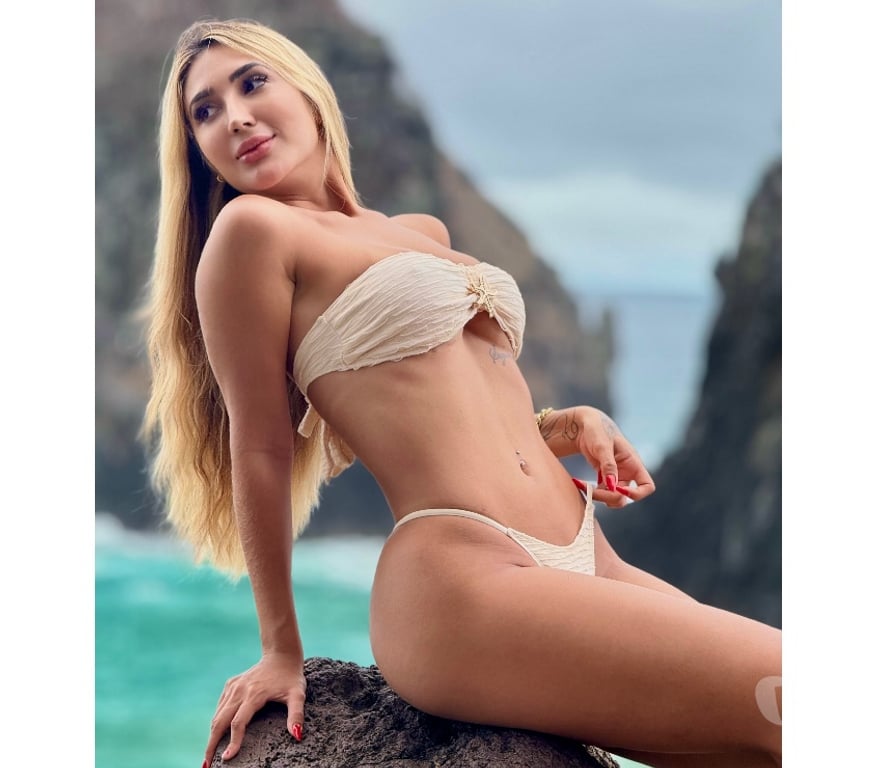 Escorts East London Canary Wharf - East London - Photos for Charlotte Sweet Blond 🇧🇷🍑💋