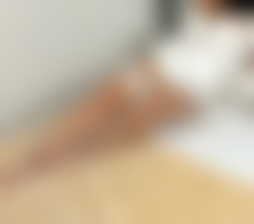 Sexy Brunette English Babe Available Now💋