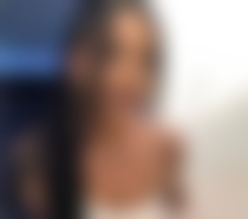  Escorts Edinburgh Airport Edinburgh - Photos for Hello my name is Rebeca no deposit party girl